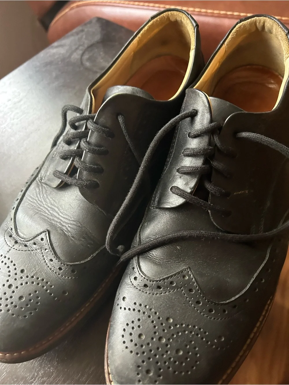 Men's Black Wingtip Derby Shoes - Classic Leather Oxford Style